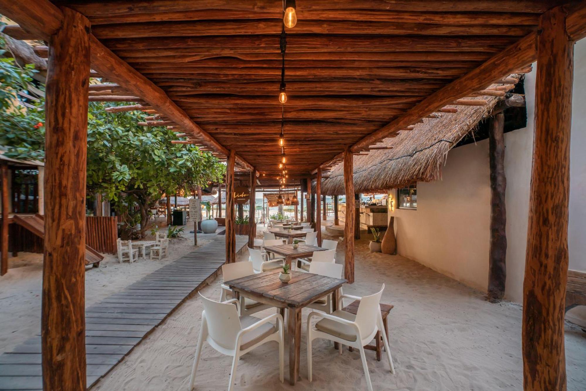 Hotel Casa Colibri Плая-дель-Кармен Экстерьер фото